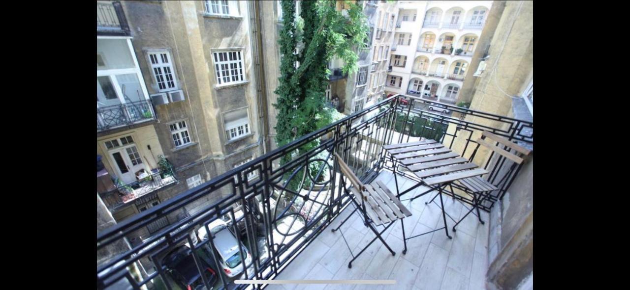 B39 Benczur Apartment Budapest Luaran gambar